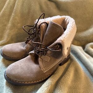 Diba True Jay Suede Lace Up Shearling Lined Ankle Boots 7.5